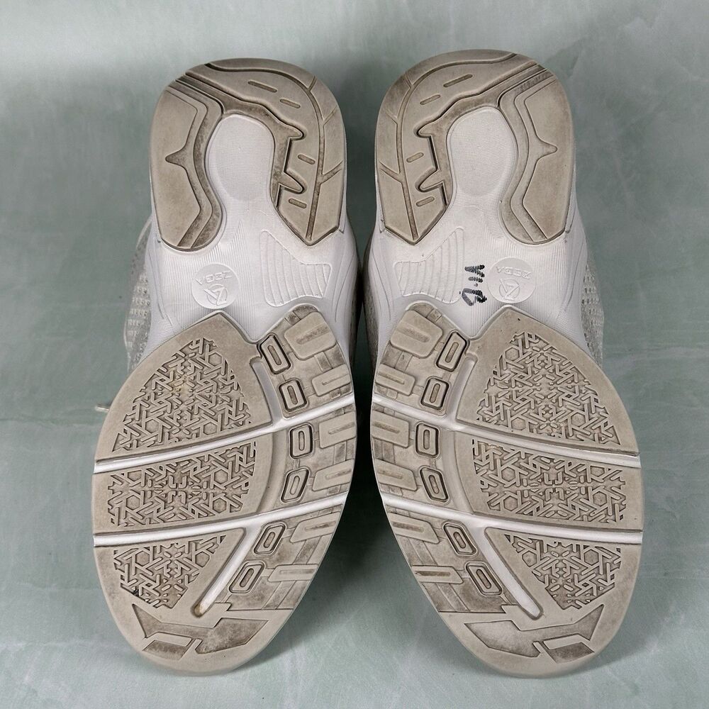 Zeba Shoes Womens Size 5.5 Vanilla Comfort Slip On Hands Free Walking Sneaker - Picture 11 of 15